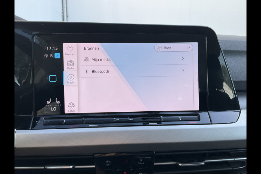Volkswagen Golf 1.5 TSI Style Pano.dak Massage Sfeerverl Adap.Cruise Carplay Led Memory Uitstraling!