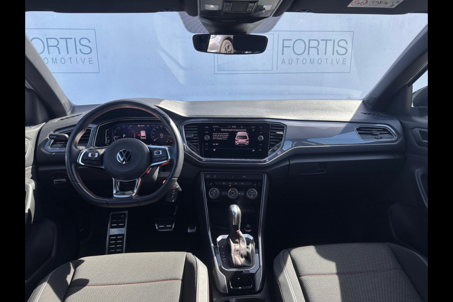 Volkswagen T-Roc 1.5 TSI Sport NLAuto | Two-tone metaal kleur | sport | Adap cruise |