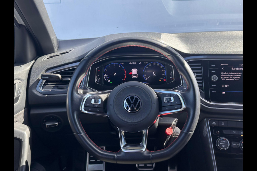 Volkswagen T-Roc 1.5 TSI Sport NLAuto | Two-tone metaal kleur | sport | Adap cruise |