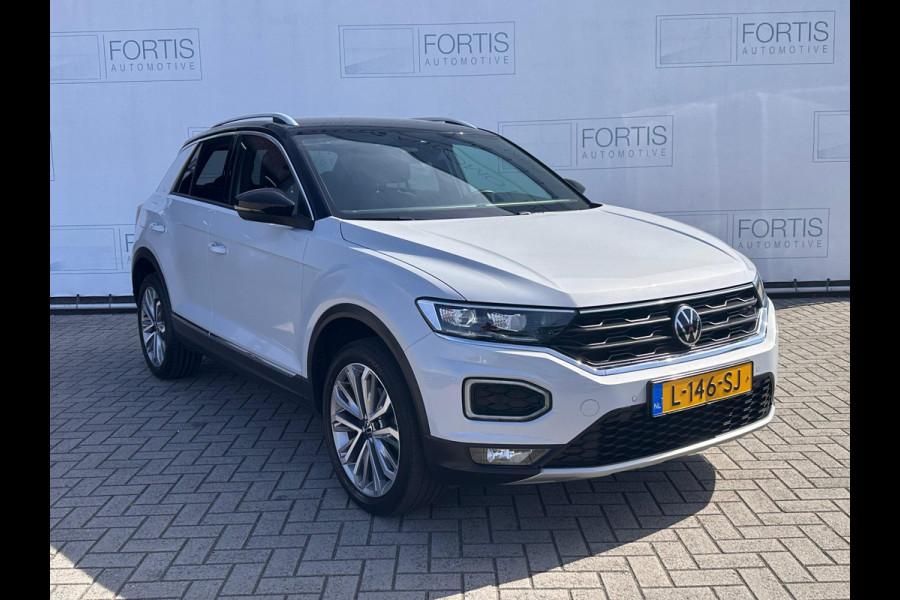 Volkswagen T-Roc 1.5 TSI Sport NLAuto | Two-tone metaal kleur | sport | Adap cruise |