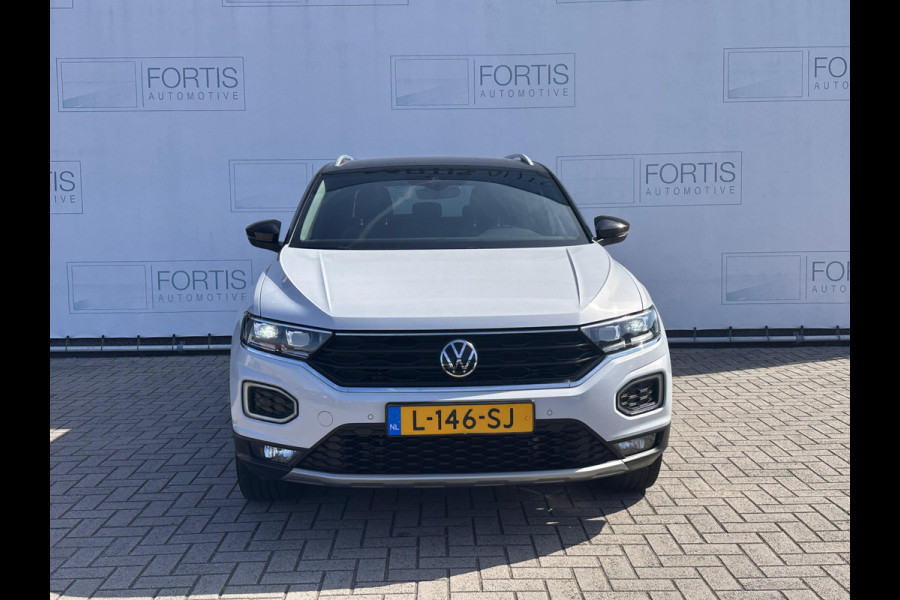 Volkswagen T-Roc 1.5 TSI Sport NLAuto | Two-tone metaal kleur | sport | Adap cruise |