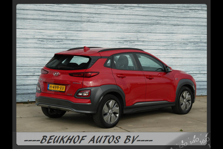 Hyundai Kona EV Comfort 64 kWh Trekhaak Carplay Navi Psensor