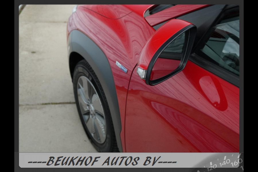 Hyundai Kona EV Comfort 64 kWh Trekhaak Carplay Navi Psensor