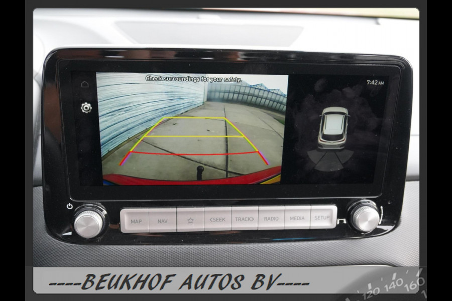 Hyundai Kona EV Comfort 64 kWh Trekhaak Carplay Navi Psensor