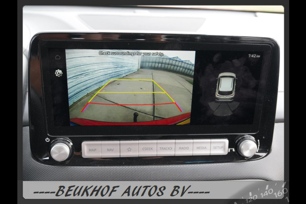 Hyundai Kona EV Comfort 64 kWh Trekhaak Carplay Navi Psensor