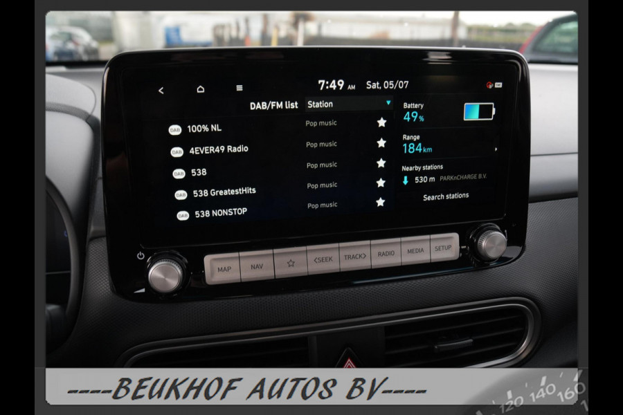 Hyundai Kona EV Comfort 64 kWh Trekhaak Carplay Navi Psensor