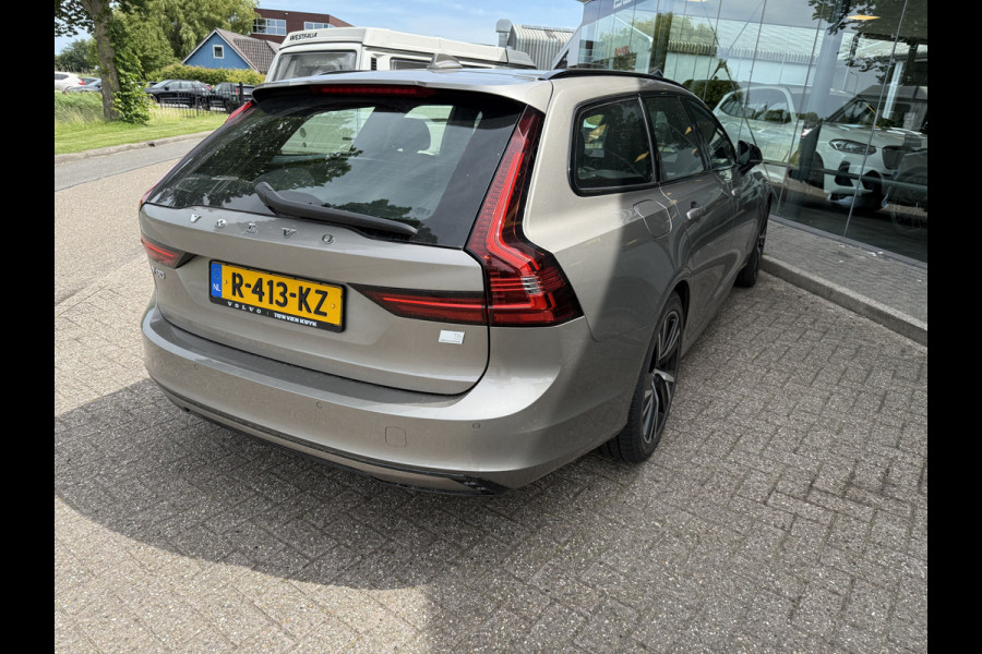 Volvo V90 2.0 T6 AWD R-Design ** Panodak ** Trekhaak ** NAP!! Rijbereik tot 87km (WLTP)
