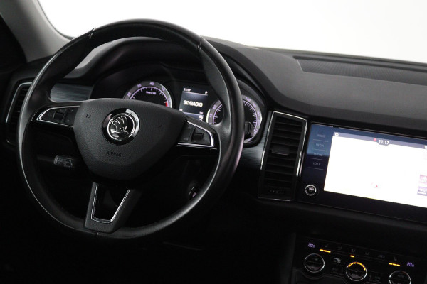 Škoda Kodiaq 1.5 TSI Limited Business Edition 7p. (PANORAMADAK, ACHTERUITRIJCAMERA, PARKEERSENSOREN, NAVIGATIE, STOELVERWARMNG)