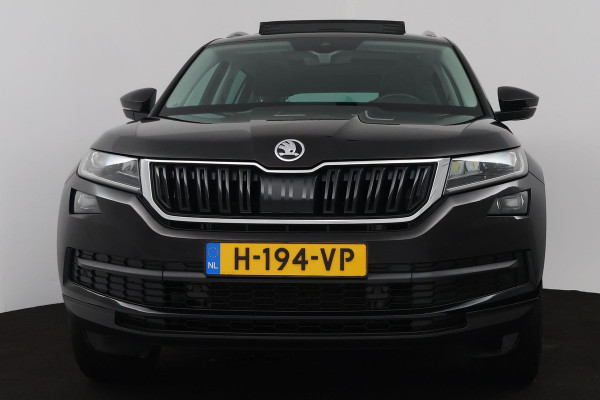 Škoda Kodiaq 1.5 TSI Limited Business Edition 7p. (PANORAMADAK, ACHTERUITRIJCAMERA, PARKEERSENSOREN, NAVIGATIE, STOELVERWARMNG)