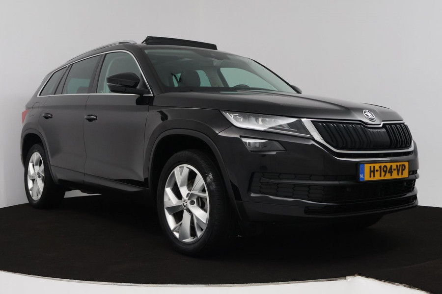 Škoda Kodiaq 1.5 TSI Limited Business Edition 7p. (PANORAMADAK, ACHTERUITRIJCAMERA, PARKEERSENSOREN, NAVIGATIE, STOELVERWARMNG)