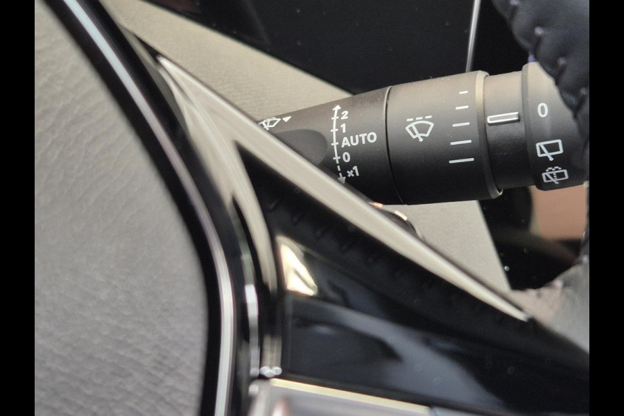 Peugeot 308 SW 1.6 Plug-in Hybrid 180 Allure Avantage | Navigatie | 360° Camera | Comfortstoel |  Keyless Entry | Apple Carplay/Android Auto |