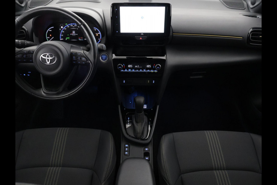 Toyota Yaris Cross 1.5 Hybrid Adventure | 1e eigenaar | Dealer onderhouden | Half Leder |