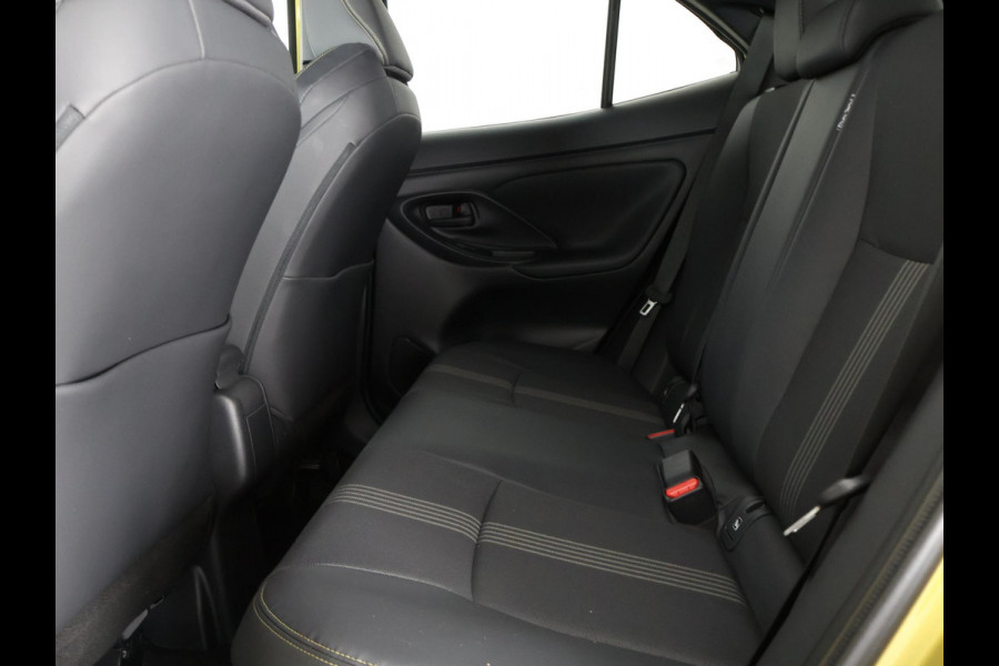 Toyota Yaris Cross 1.5 Hybrid Adventure | 1e eigenaar | Dealer onderhouden | Half Leder |