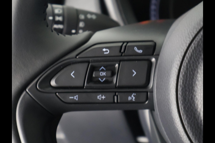Toyota Aygo X 1.0 VVT-i S-CVT Pulse Automaat | Stoelverwarming | Adaptief Cruise Control | Camera |