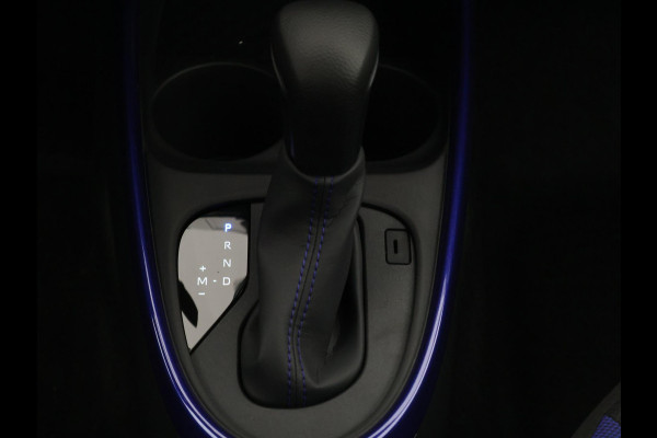 Toyota Aygo X 1.0 VVT-i S-CVT Pulse Automaat | Stoelverwarming | Adaptief Cruise Control | Camera |