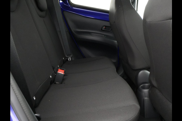 Toyota Aygo X 1.0 VVT-i S-CVT Pulse Automaat | Stoelverwarming | Adaptief Cruise Control | Camera |