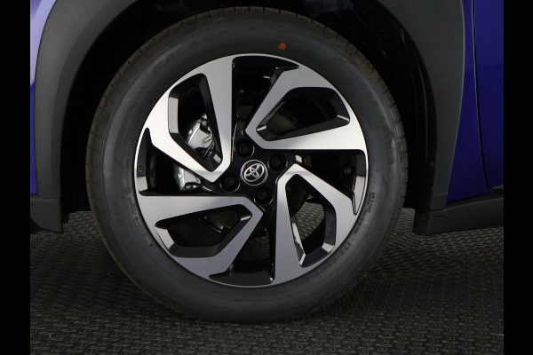 Toyota Aygo X 1.0 VVT-i S-CVT Pulse Automaat | Stoelverwarming | Adaptief Cruise Control | Camera |