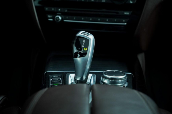 BMW X5 xDrive40e iPerformance / Pano / Harman Kardon / Meeneemprijs