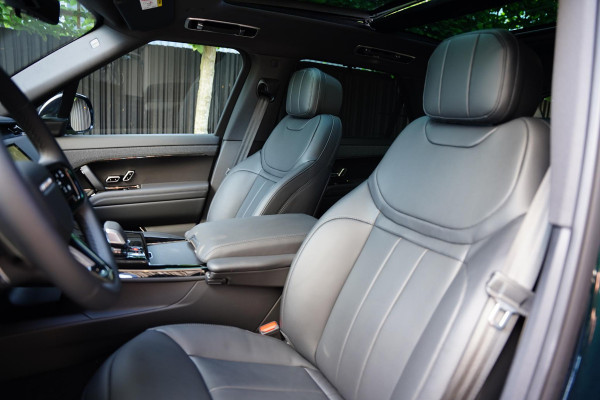 Land Rover Range Rover Sport P 460 E Dynamic HSE SVO BRITISH RACING GREEN