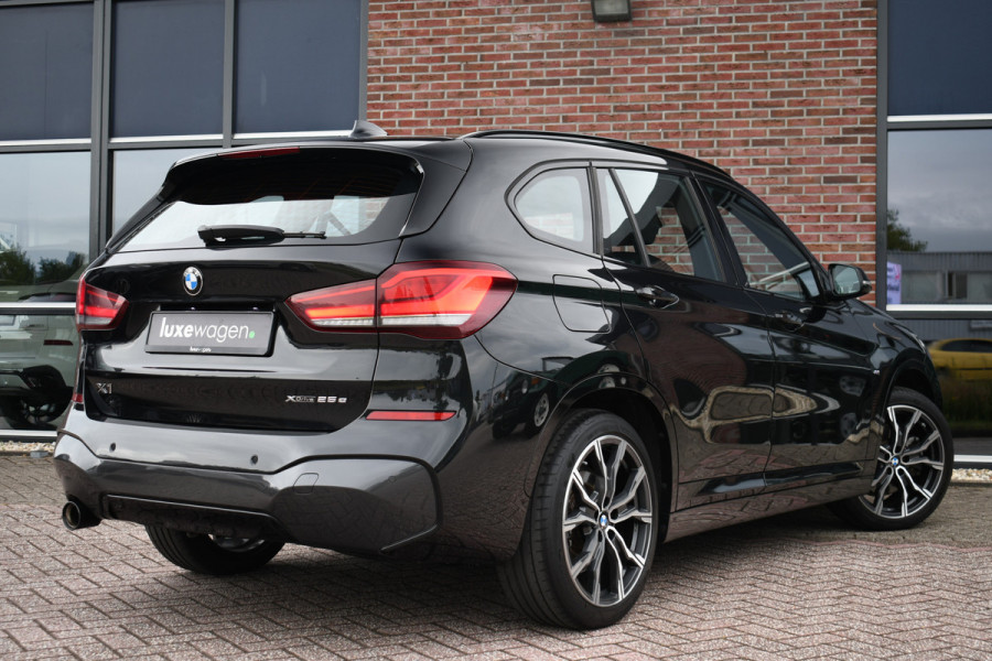 BMW X1 xDrive25e M-Sport Trekhaak 19inch DAB El-Klep