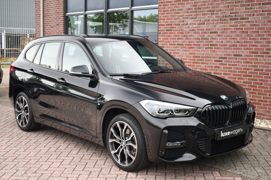 BMW X1 xDrive25e M-Sport Trekhaak 19inch DAB El-Klep