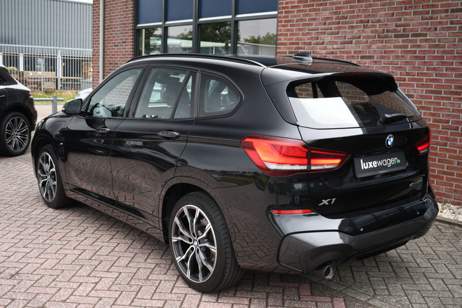 BMW X1 xDrive25e M-Sport Trekhaak 19inch DAB El-Klep
