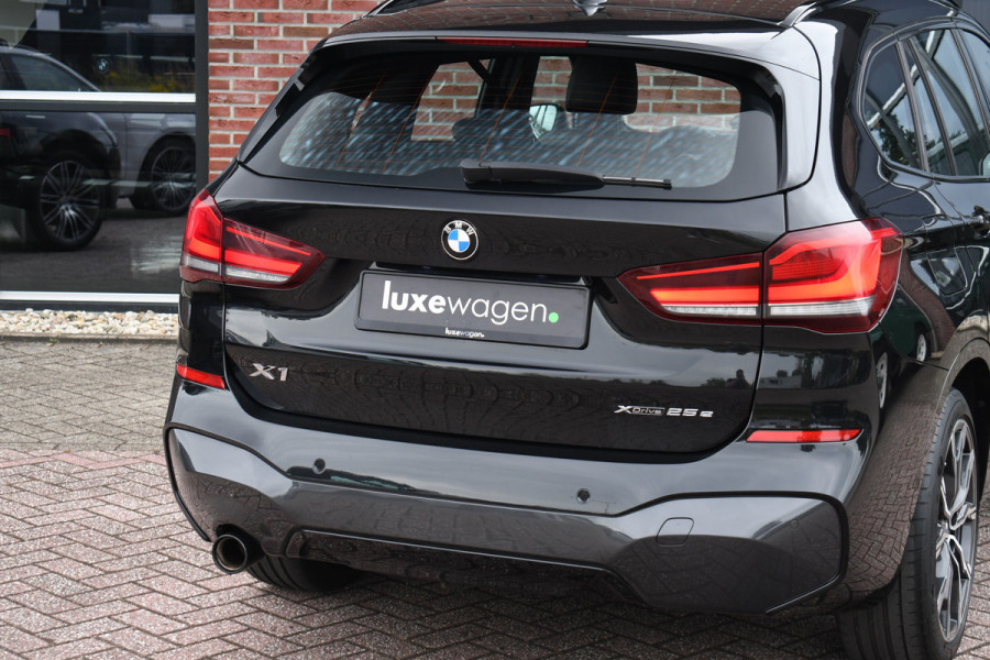 BMW X1 xDrive25e M-Sport Trekhaak 19inch DAB El-Klep