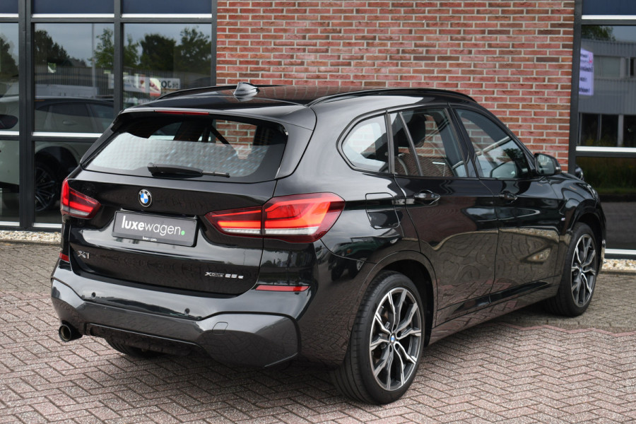 BMW X1 xDrive25e M-Sport Trekhaak 19inch DAB El-Klep