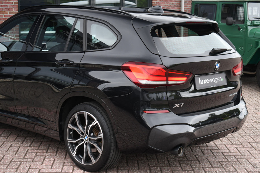 BMW X1 xDrive25e M-Sport Trekhaak 19inch DAB El-Klep