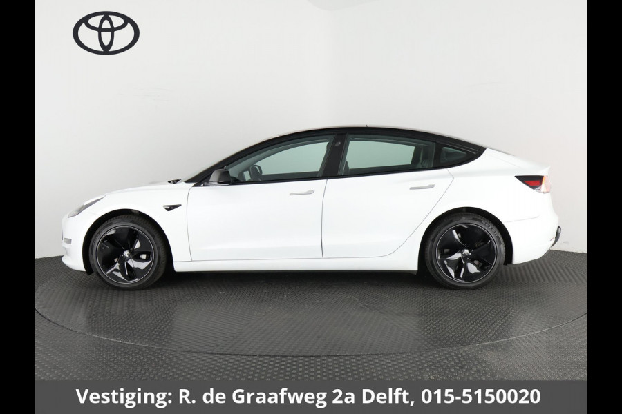 Tesla Model 3 Long Range AWD 75 kWh ACCU 87% | Dodehoek detectie | Voorstoelen verwarmd |