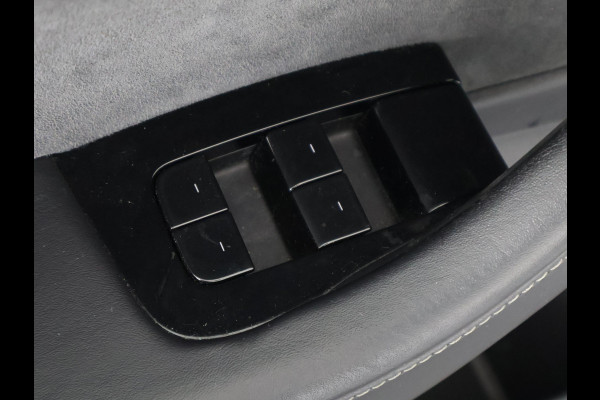 Tesla Model 3 Long Range AWD 75 kWh ACCU 87% | Dodehoek detectie | Voorstoelen verwarmd |