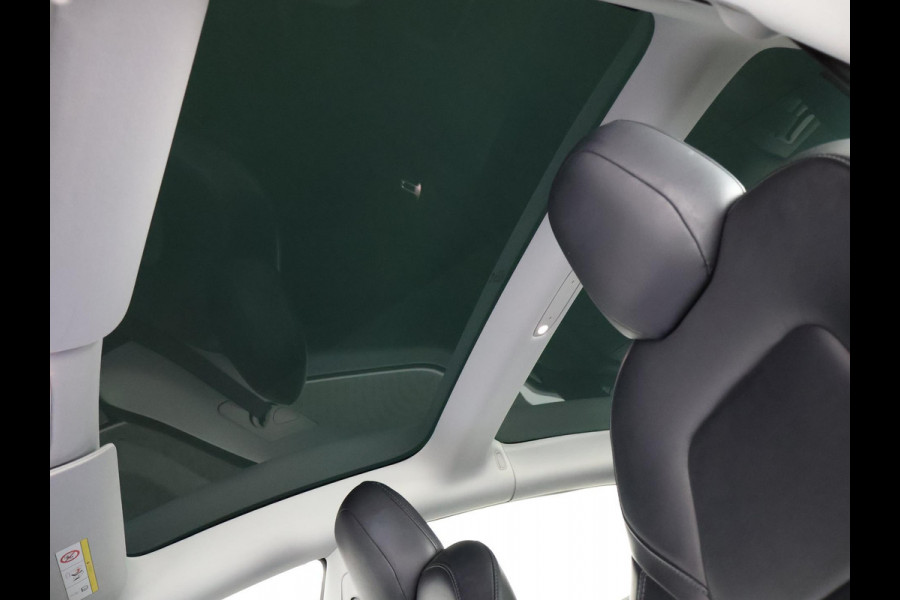 Tesla Model 3 Long Range AWD 75 kWh ACCU 87% | Dodehoek detectie | Voorstoelen verwarmd |