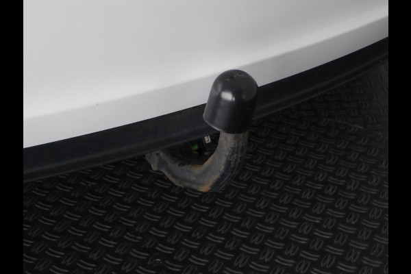 Tesla Model 3 Long Range AWD 75 kWh ACCU 87% | Dodehoek detectie | Voorstoelen verwarmd |