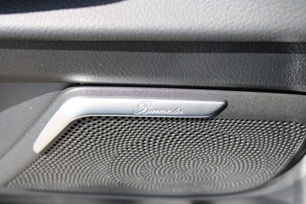 Mercedes-Benz V-Klasse 300d / DC / AMG / 4-Matic / Luchtvering / Panorama / 2x Elec Schuifd / 360 Cam / Burmester / Vol Opties / NIEUWSTAAT