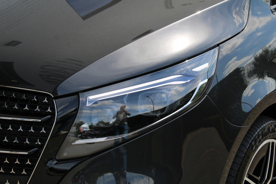 Mercedes-Benz V-Klasse 300d / DC / AMG / 4-Matic / Luchtvering / Panorama / 2x Elec Schuifd / 360 Cam / Burmester / Vol Opties / NIEUWSTAAT