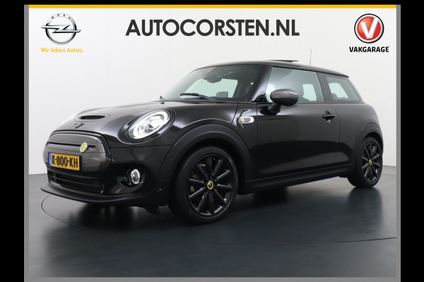 MINI Mini Electric AUT-184pk Charged Leer Navi Camera Harman/Kardon Apple Carplay Adaptive Matrix LED koplampen en LED achterlichten met Union Jack Lmv 17" Isofix Regen-Lichtsensor 3 fase tot 11kw / 16A laden thuis ! 42.000 nieuw! Wegenbelasting slechts 16Euro p/m
