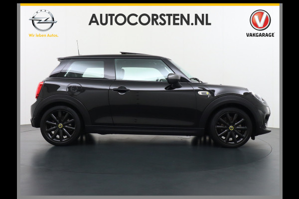 MINI Mini Electric AUT-184pk Charged Leer Navi Camera Harman/Kardon Apple Carplay Adaptive Matrix LED koplampen en LED achterlichten met Union Jack Lmv 17" Isofix Regen-Lichtsensor 3 fase tot 11kw / 16A laden thuis ! 42.000 nieuw! Wegenbelasting slechts 16Euro p/m
