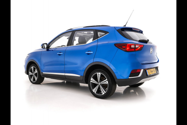MG ZS EV Luxury 45 kWh (INCL-BTW) *PANO | FULL-LEATHER | CCS-FASTLOADER | KEYLESS | NAVI-FULLMAP | ADAPTIVE-CRUISE | CAMERA | HEATED-SPORT-SEATS | CARPLAY | BLINDSPOT | DAB | LANE-ASSIST | 17"ALU*