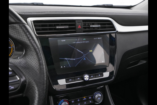 MG ZS EV Luxury 45 kWh (INCL-BTW) *PANO | FULL-LEATHER | CCS-FASTLOADER | KEYLESS | NAVI-FULLMAP | ADAPTIVE-CRUISE | CAMERA | HEATED-SPORT-SEATS | CARPLAY | BLINDSPOT | DAB | LANE-ASSIST | 17"ALU*