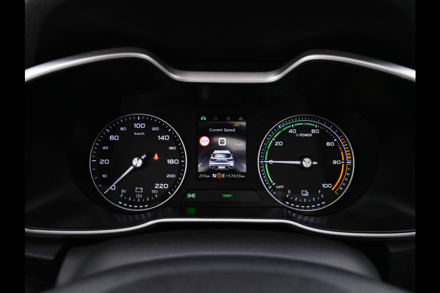 MG ZS EV Luxury 45 kWh (INCL-BTW) *PANO | FULL-LEATHER | CCS-FASTLOADER | KEYLESS | NAVI-FULLMAP | ADAPTIVE-CRUISE | CAMERA | HEATED-SPORT-SEATS | CARPLAY | BLINDSPOT | DAB | LANE-ASSIST | 17"ALU*