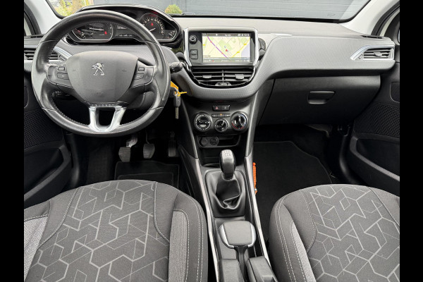 Peugeot 2008 1.2 PureTech Blue Lion Pano,Navi,Pdc,110pk,Airco,Cruise,Lm velgen,4 Nieuwe Banden,Apk tot 07-2026