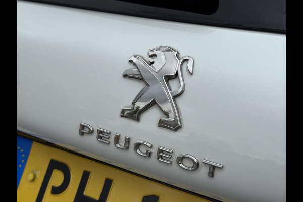 Peugeot 2008 1.2 PureTech Blue Lion Pano,Navi,Pdc,110pk,Airco,Cruise,Lm velgen,4 Nieuwe Banden,Apk tot 07-2026