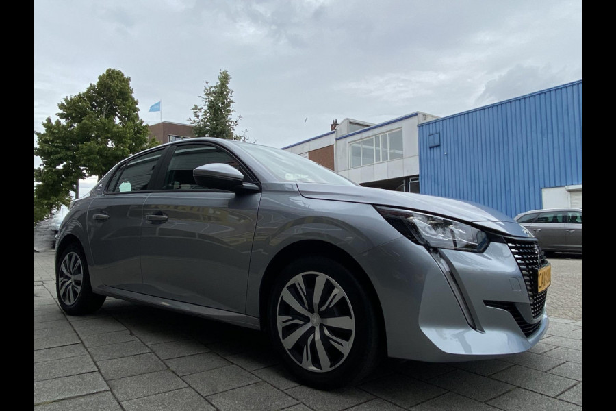 Peugeot 208 1.2 PureTech Active Pack - Navigatie/Apple CarPlay I Airco I LED I PDC I 30.000 KM -Dealer onderhouden