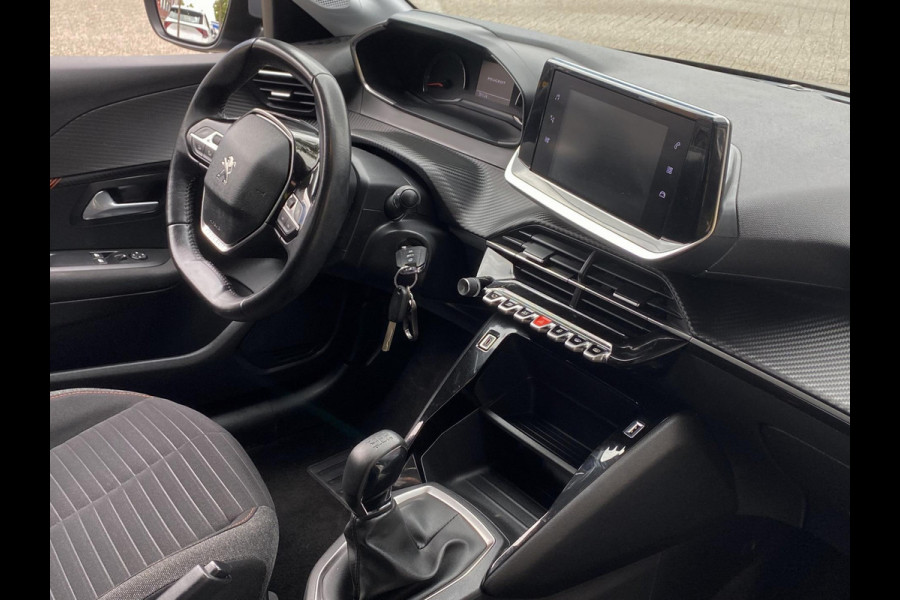Peugeot 208 1.2 PureTech Active Pack - Navigatie/Apple CarPlay I Airco I LED I PDC I 30.000 KM -Dealer onderhouden