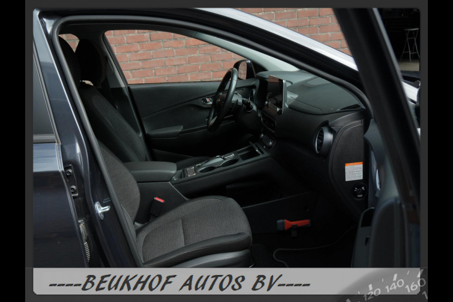 Hyundai Kona EV Comfort 64 kWh Carplay Navi Camera Cruise