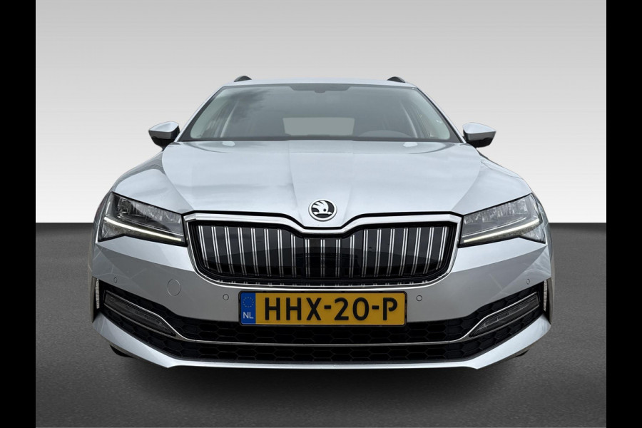 Škoda Superb Combi 1.4 TSI iV Business Edition Plus  | PHEV | virtual cockpit | trekhaak wegklapbaar