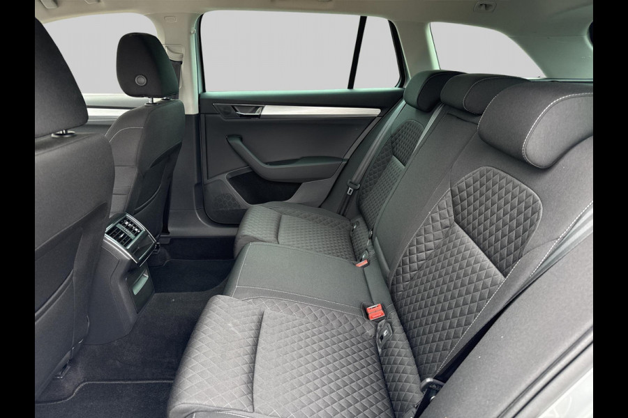 Škoda Superb Combi 1.4 TSI iV Business Edition Plus  | PHEV | virtual cockpit | trekhaak wegklapbaar