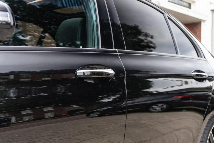 Mercedes-Benz E-Klasse 350 AMG Pano / Burmester / Camera