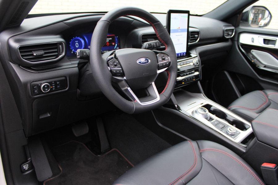 Ford Explorer 3.0 V6 EcoBoost 457PK PHEV ST-Line | 4 Jaar garantie | Trekhaak | Panoramadak | BLIS | Full Options