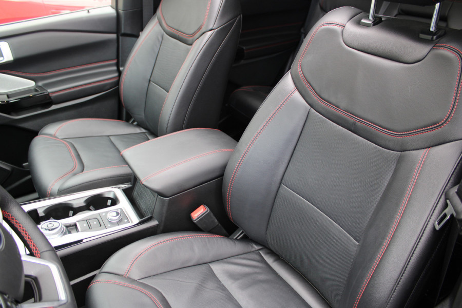Ford Explorer 3.0 V6 EcoBoost 457PK PHEV ST-Line | 4 Jaar garantie | Trekhaak | Panoramadak | BLIS | Full Options